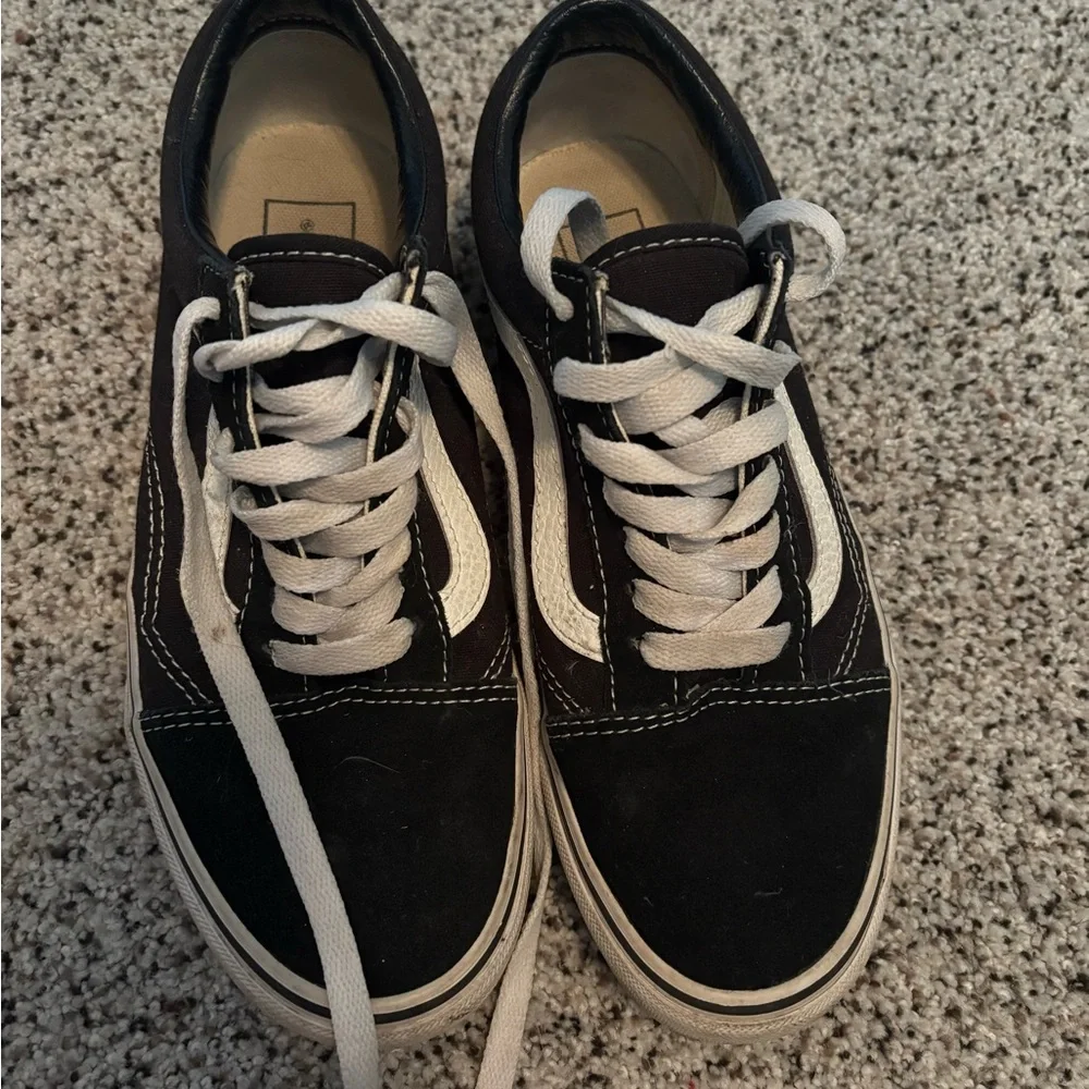 Vans Black Shoes - Picture 2 of 6